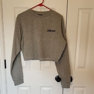 Ellesse Women's Heather Gray Cropped Crew Neck Sweater